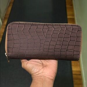 Brown Crocodile Pattern Wallet